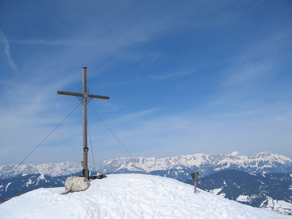 Snowboarding mountain alpine