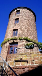 Building fortress stone