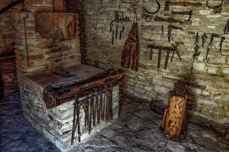 Stithy old craft