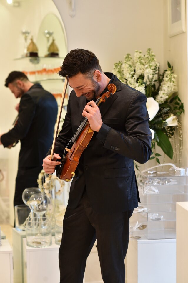 Violates musician man