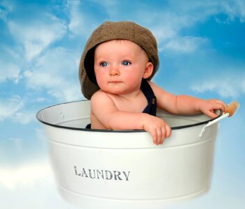 Cute laundry tub tin