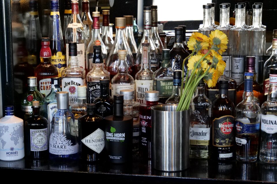 Alcohol liquid eat drink