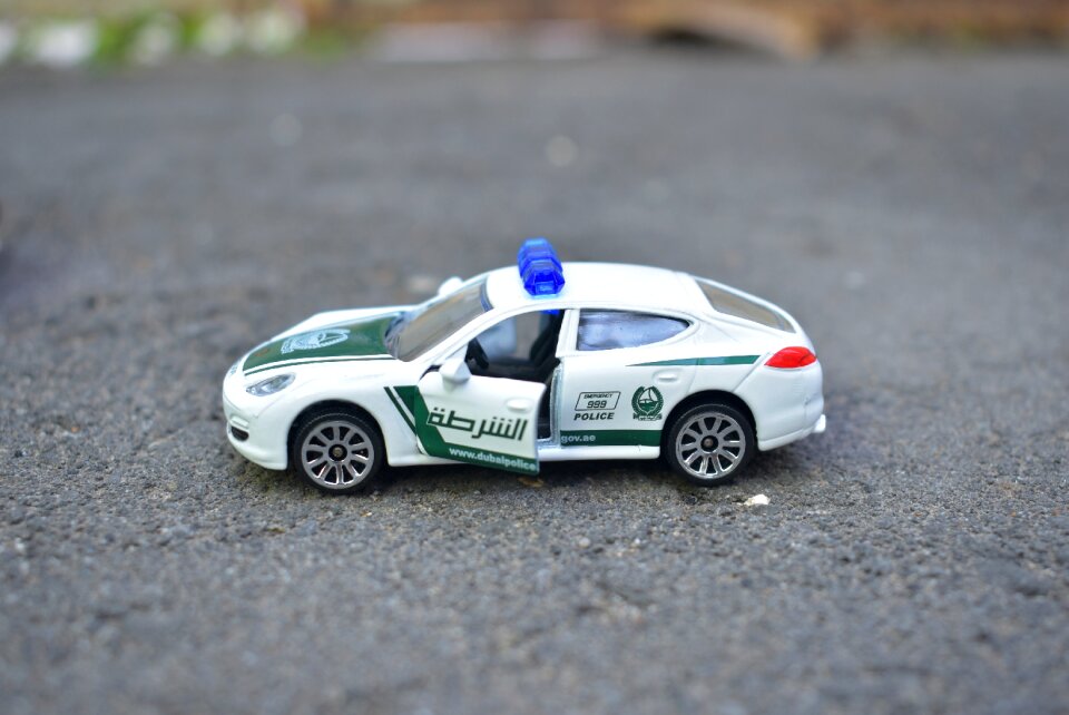 Police vehicle toy