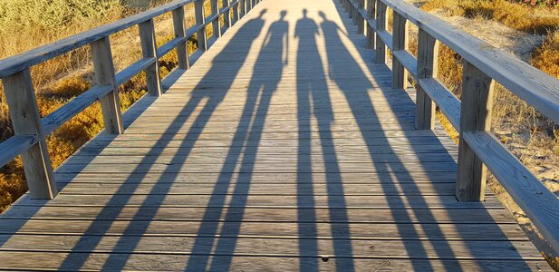Shadow sunset barrier