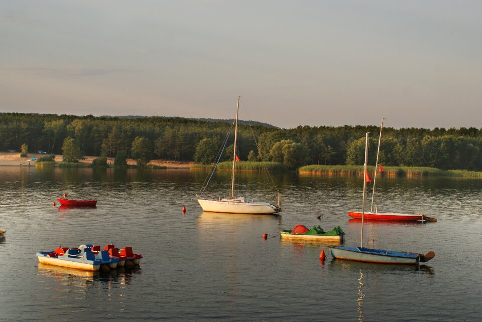 Water sailboats port