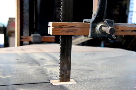 Workshop cut machine