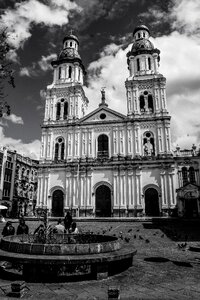 Basin ecuador church
