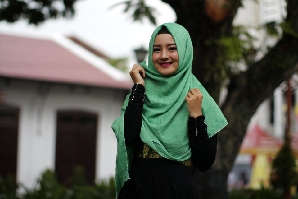 Female muslim asian