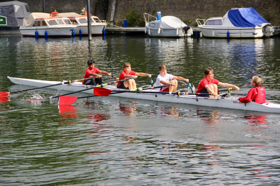 Punting thames sport