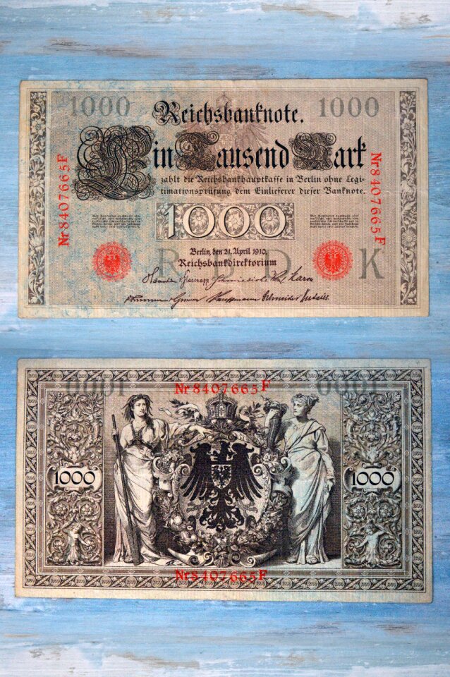 Bank antique retro