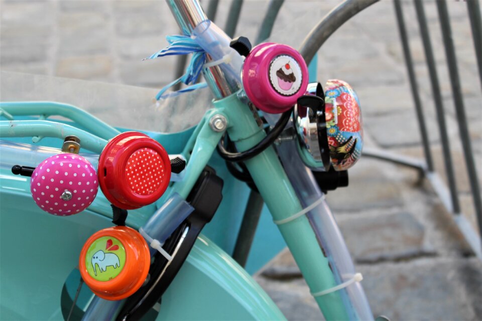 Bicycle bell bell shiny