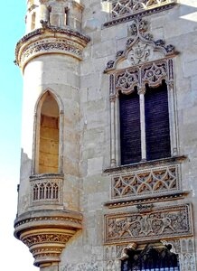 Viewpoint stone gothic
