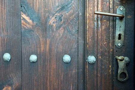 Handle tree metal