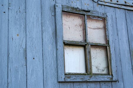 House facade decay