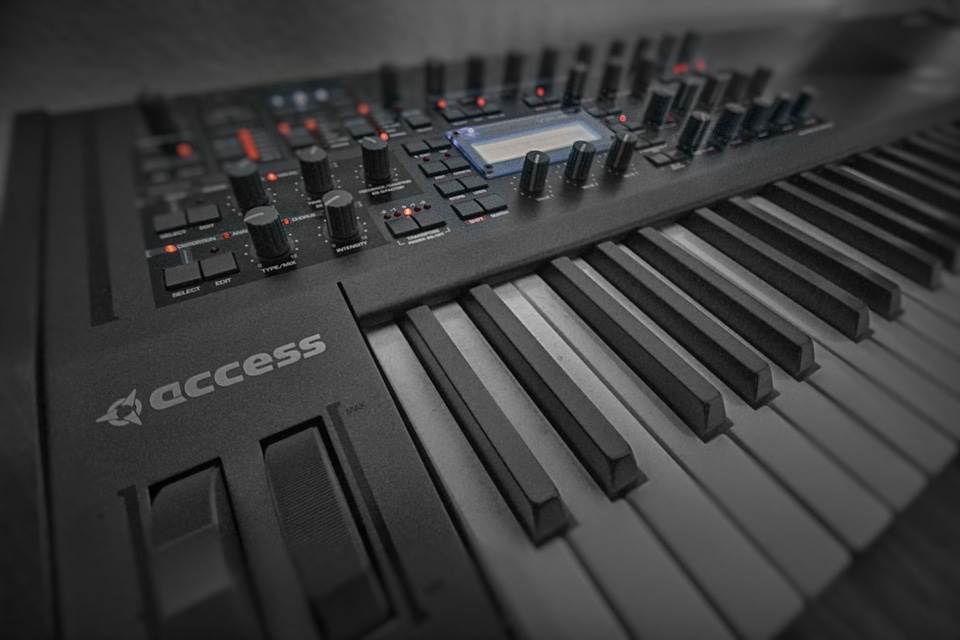 Piano music electronic music