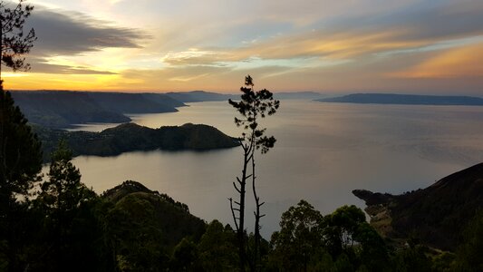 Landscape sunrise lake