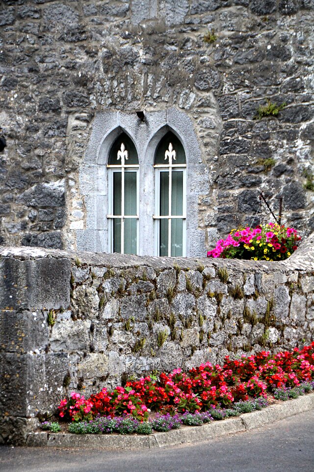 Bricked flowers planting
