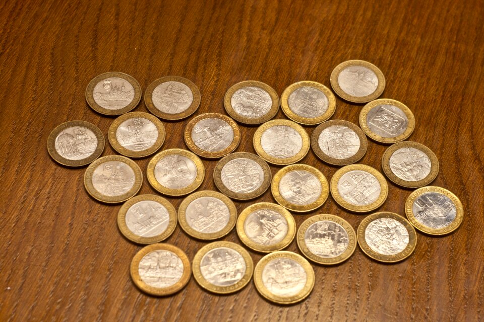 Coin ten commemorative coins