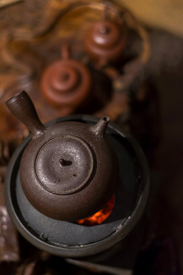 Kettle tranquility brown tea photo