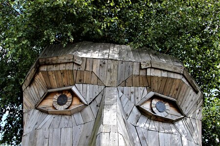 Green sculpture head
