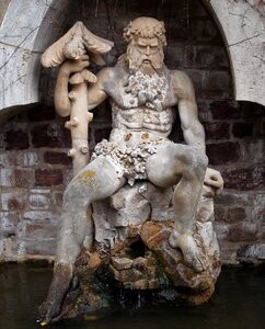 Monument places of interest stone sculpture