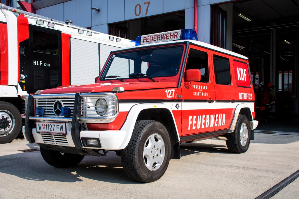 Blue light vehicles fire fighting