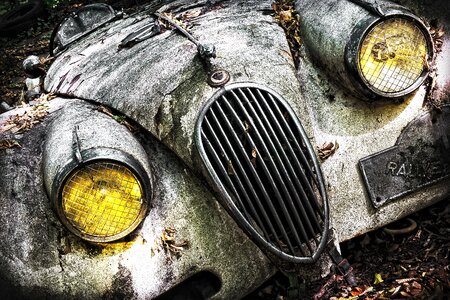Rusted weathered break up