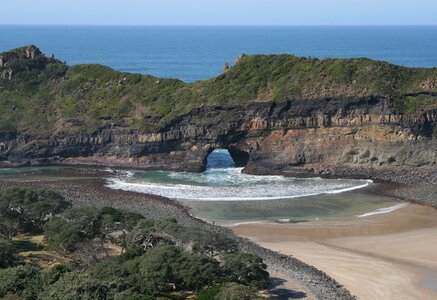 Hole in the wall cliffs sea photo