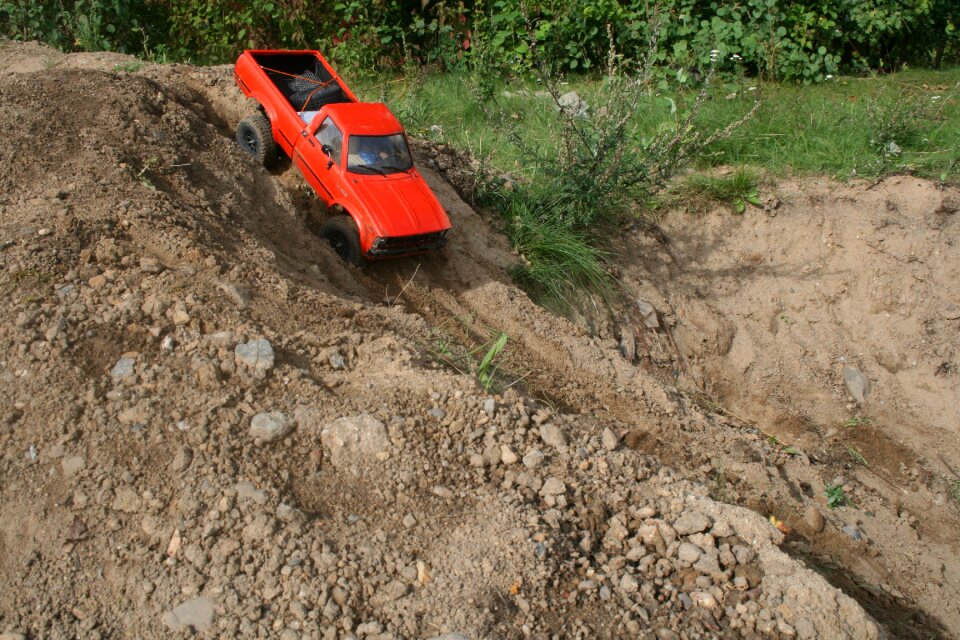 Toyota hilux rc crawler