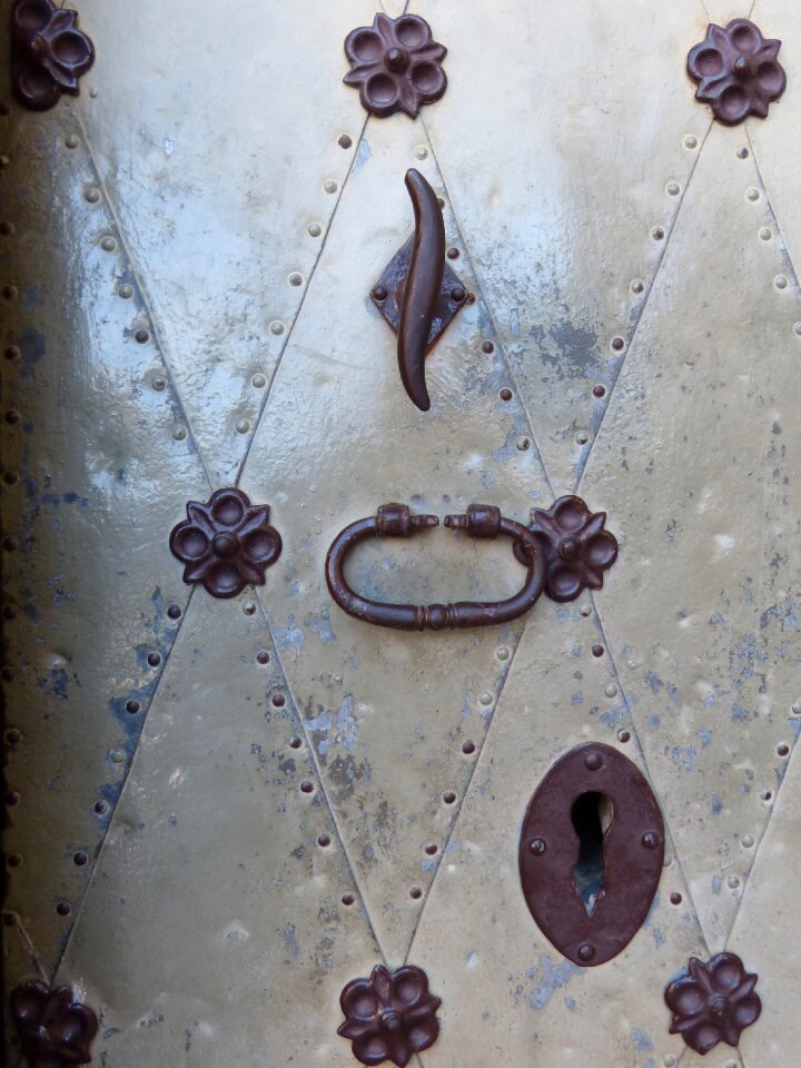 Passepartout forging iron