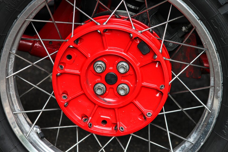 Wheel nuts spokes auto
