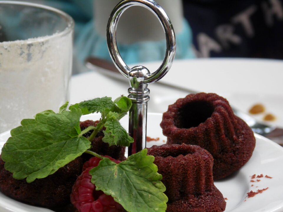 Bake cake food