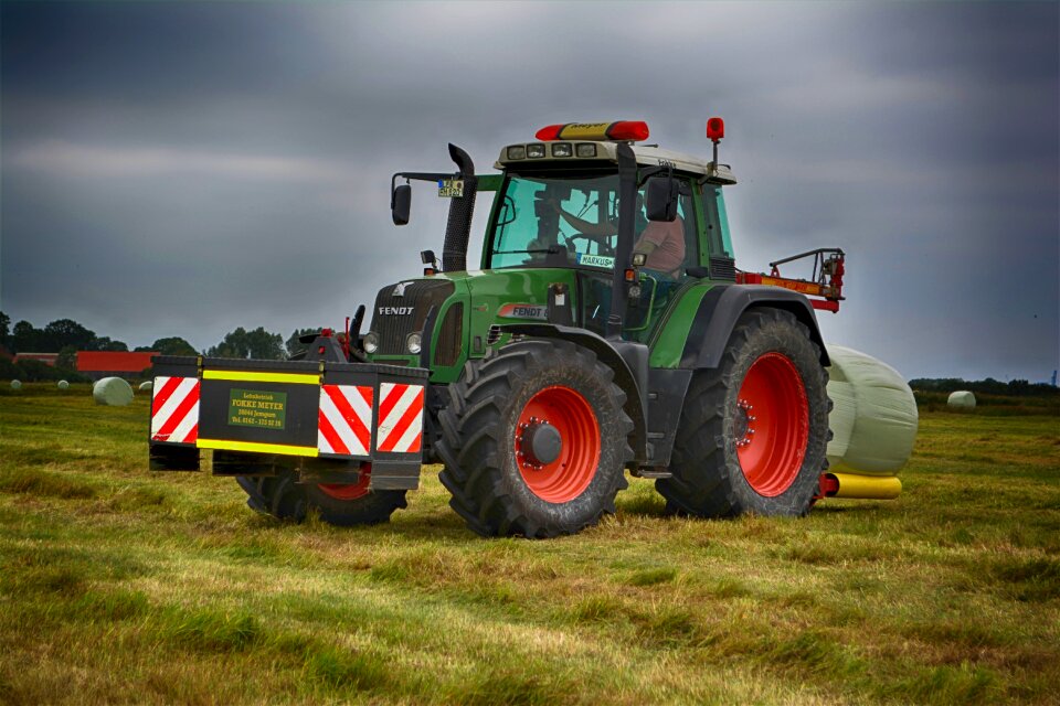 Tractor tug landtechnik
