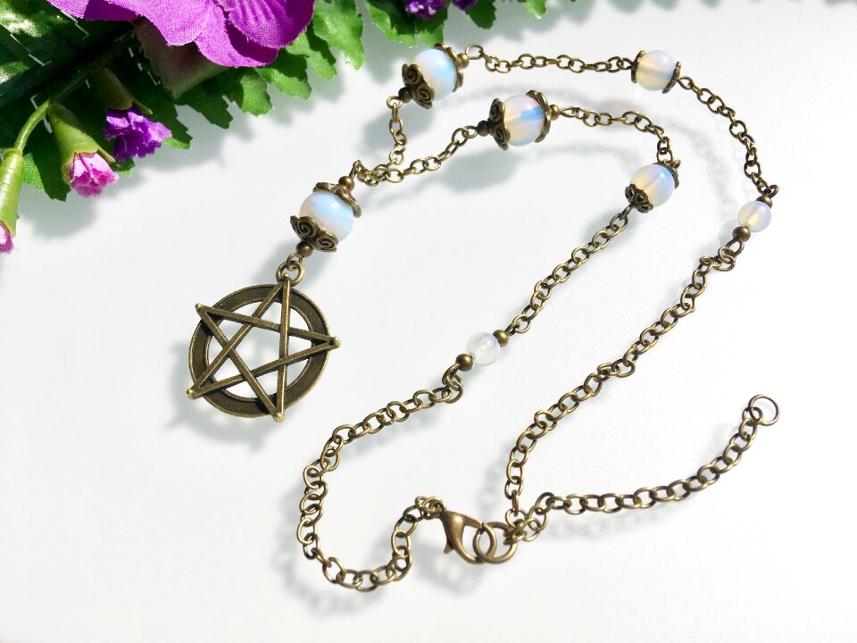 Chain retro jewellery