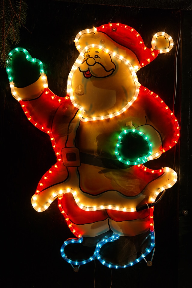 Figure christmas illuminated