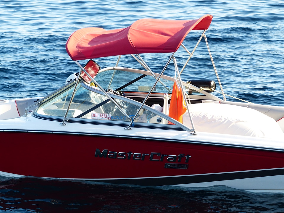 Powerboat ship sea