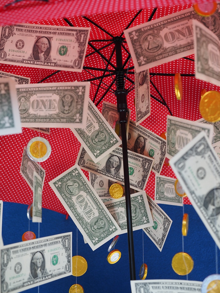 Umbrella gift ideas coins