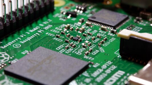 Microchip chip circuit photo