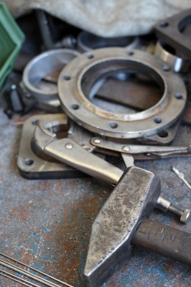 Metal workshop metallic