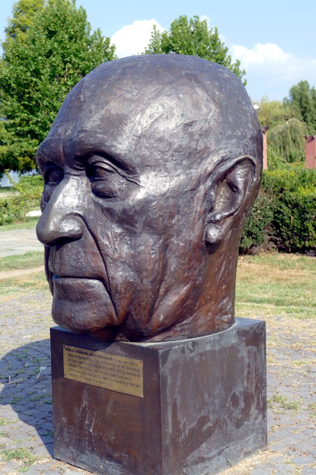 Monument statue europe
