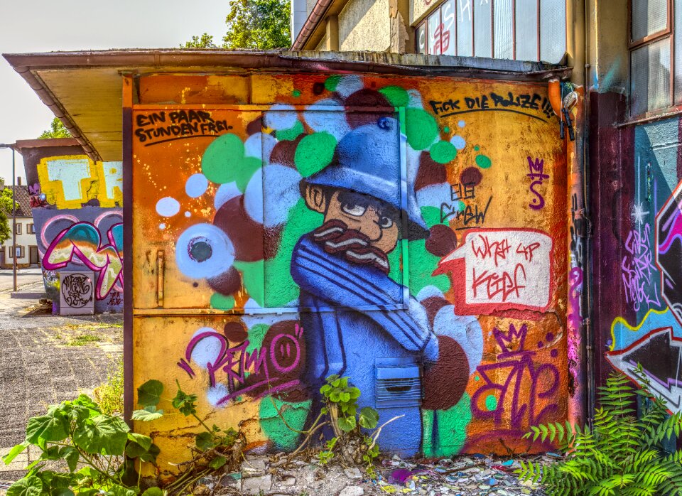 Creativity facade paint sprayer