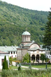 Church calimanesti romania photo