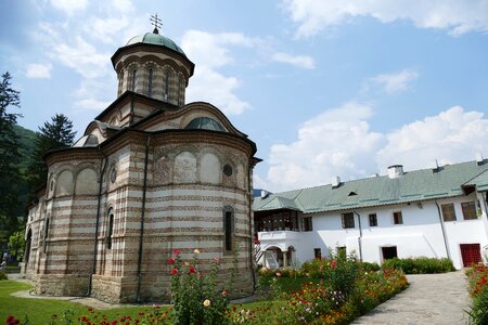 Church calimanesti romania photo