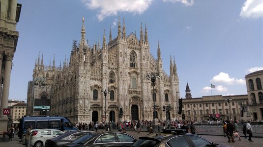 Italy building square photo