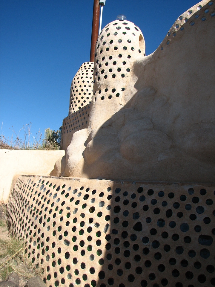 Dwelling structure style
