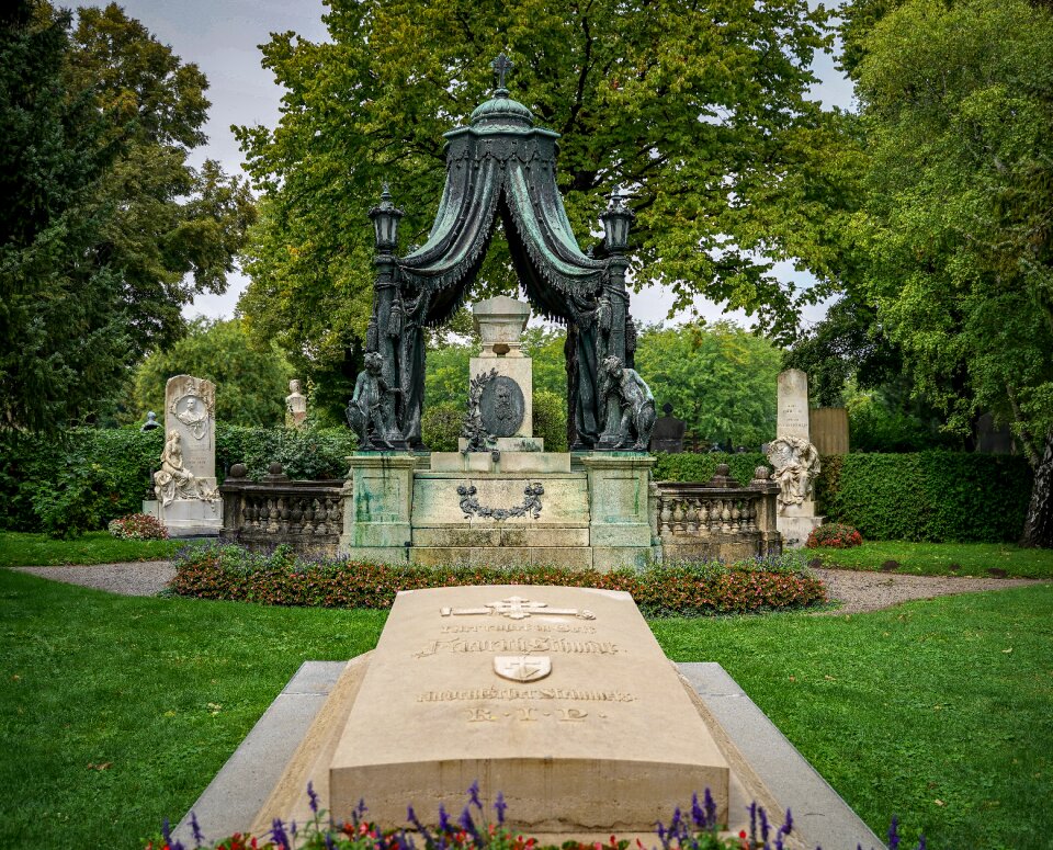 Graves tombstone sad