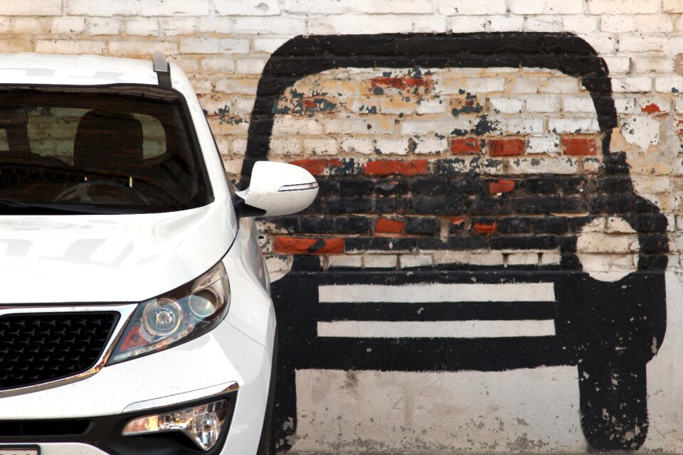 Car reflector shadow