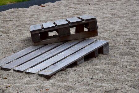 Sand pallets wood
