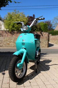 Scooter innocenti dolce vita photo