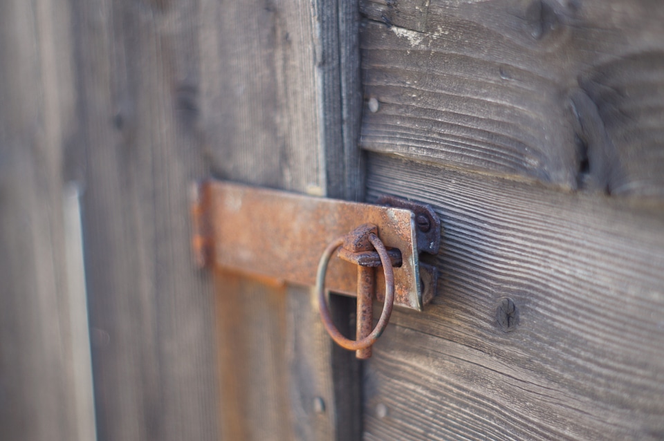 Wood shallow depth building